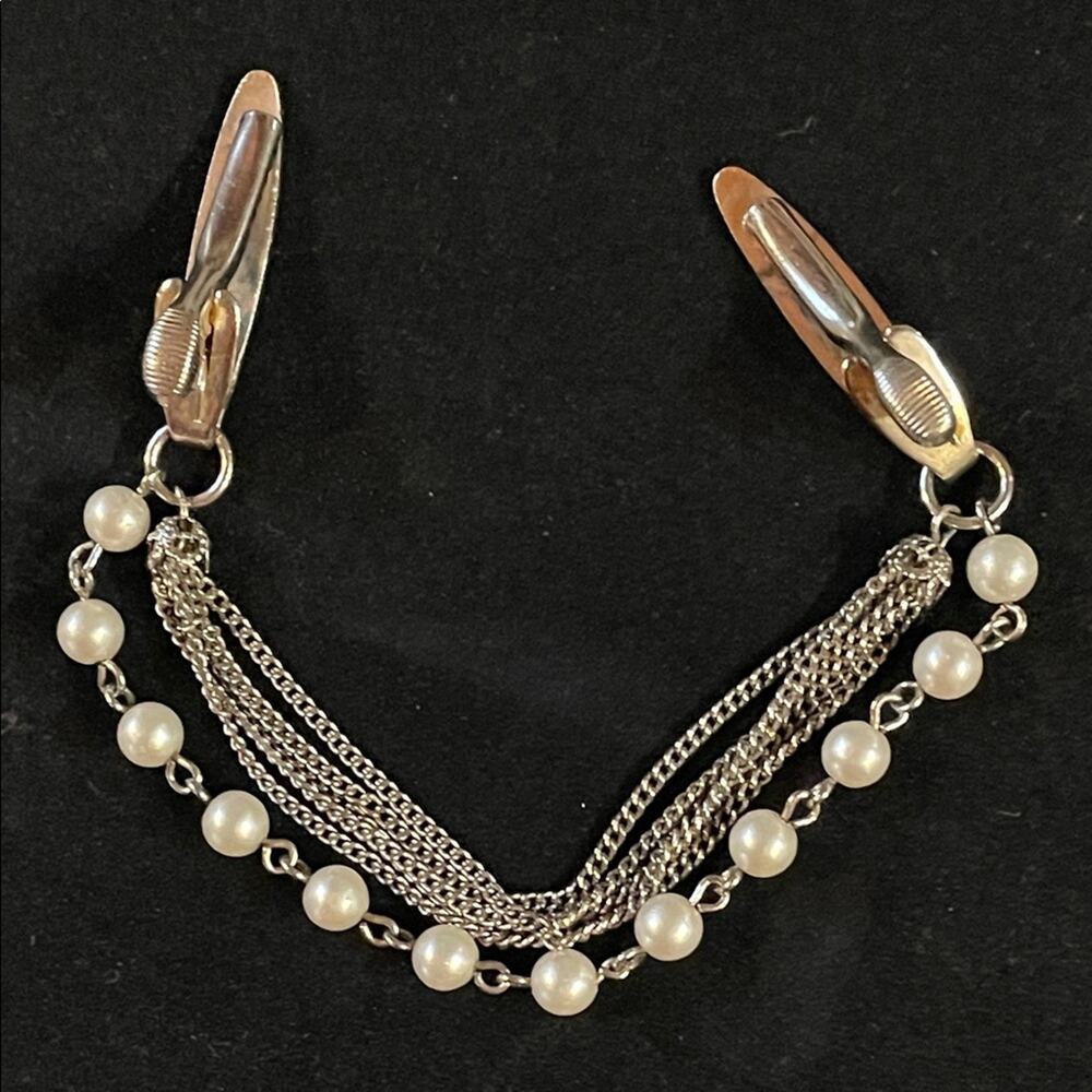 Vintage Silver and Pearl Sweater Clip. OS
